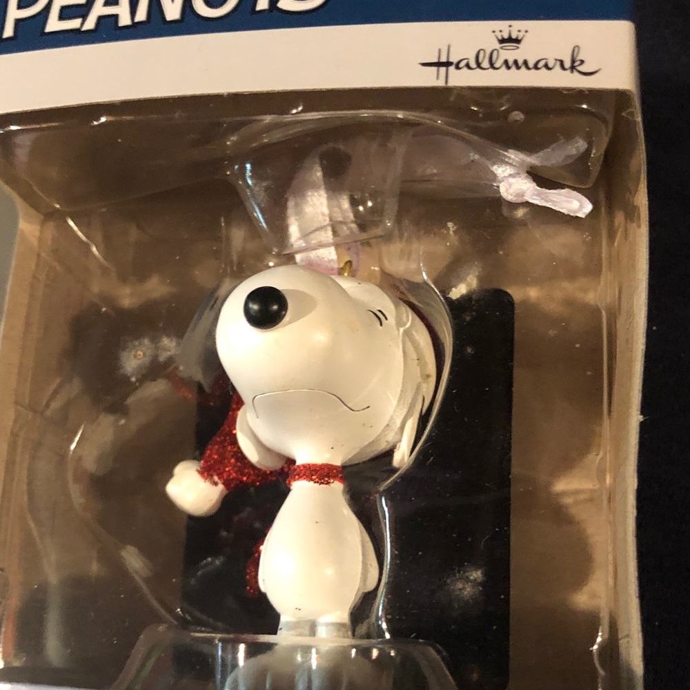 Peanuts Light Blue Box with Cream Accent